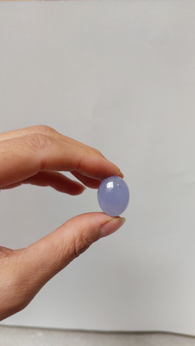 عقیق یمن کبود اصل – سنگ قیمتی طبیعی با رنگ آبی ـ خاکستری، آرامشبخش و لوکس